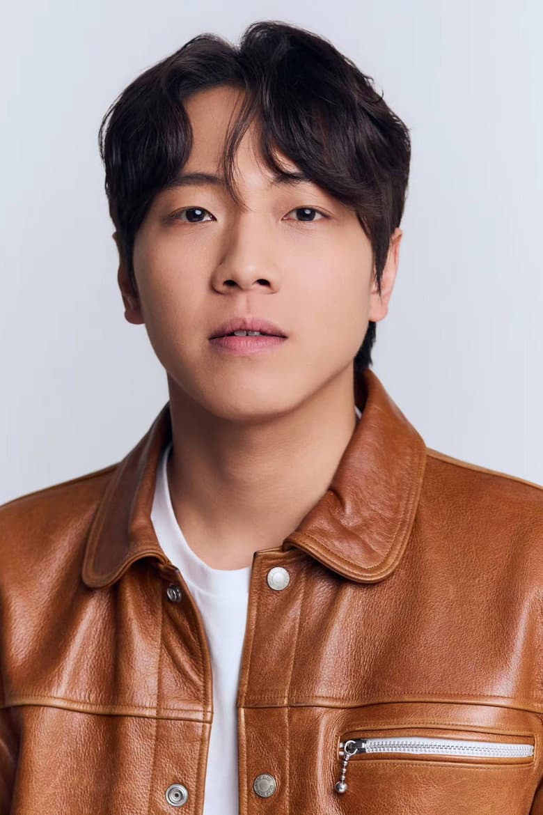 유성윤