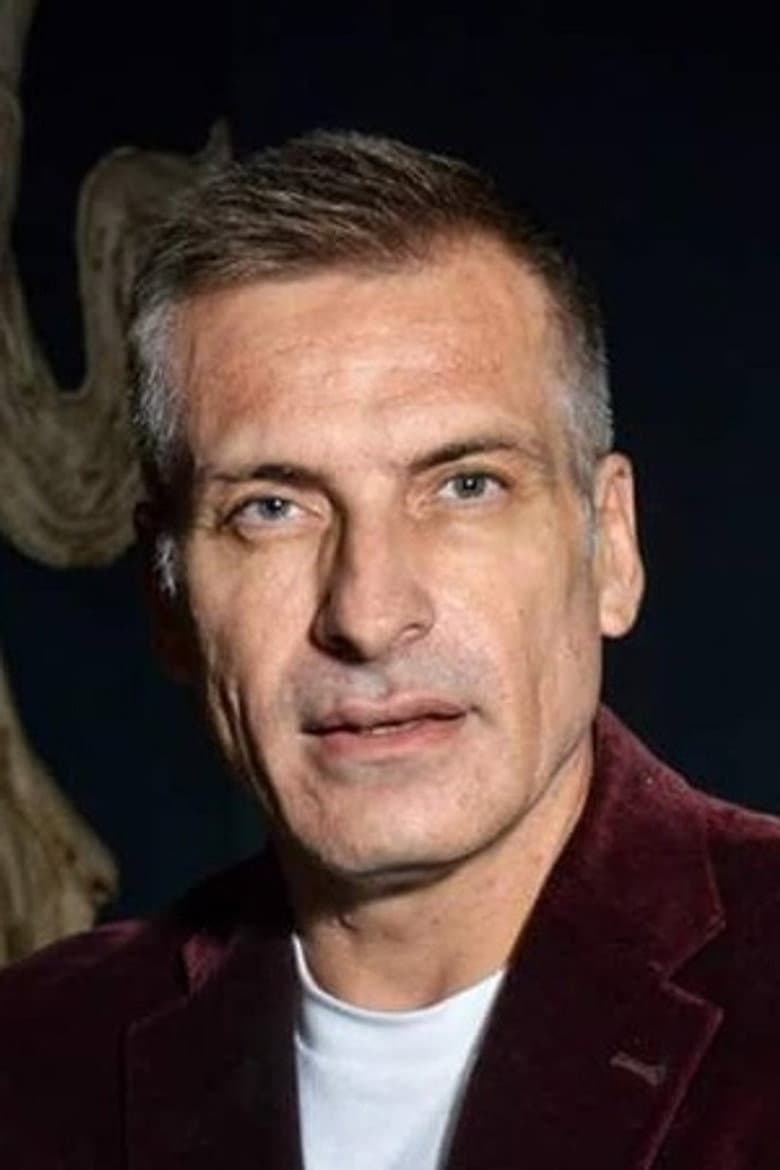 Sebastián Llapur