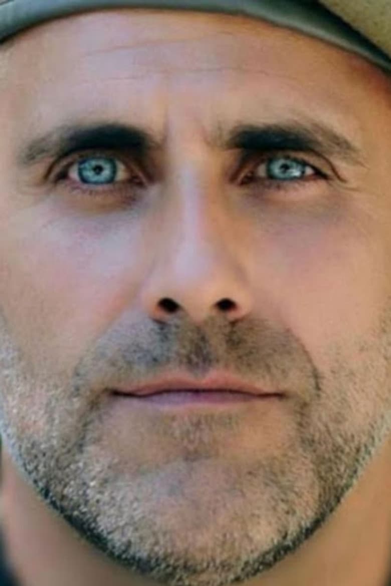 Alejandro León