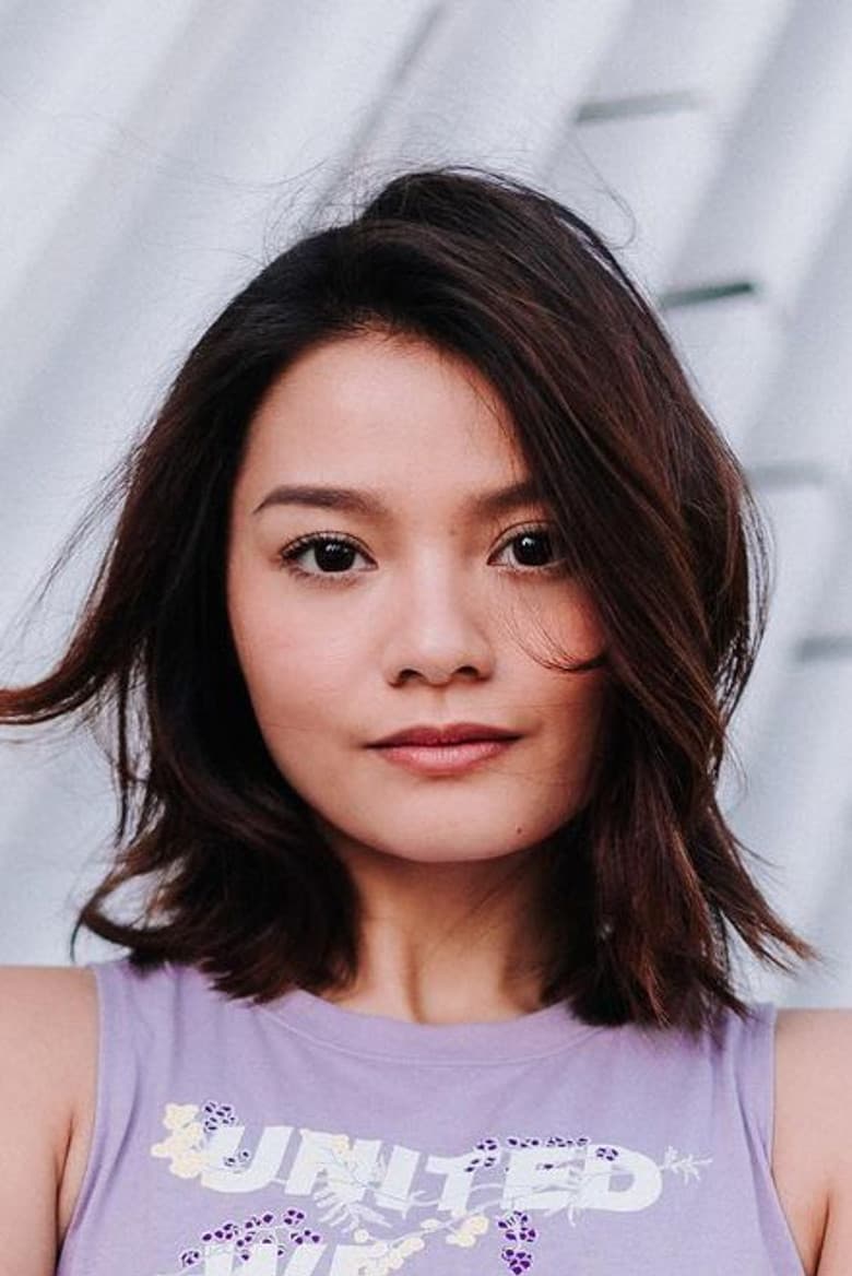 Xenia Tan