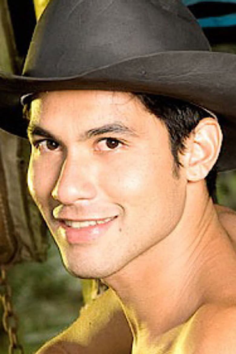 Robert Carvalho